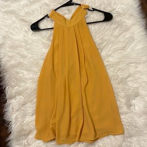 Fun flowy medium top